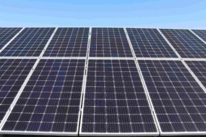 Qué valora un cliente antes de contratar una instalación fotovoltaica